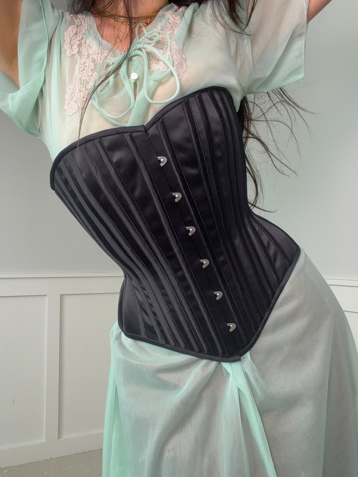 Il Cartamodello Corsetto Sopraseno Lizzie