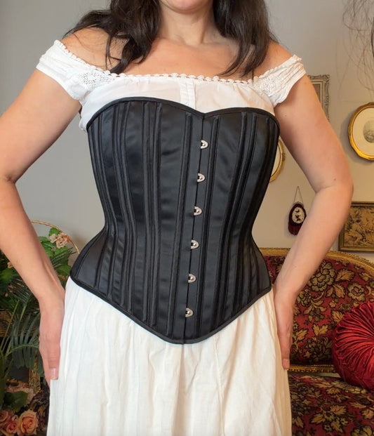 Lizzie Overbust Corset