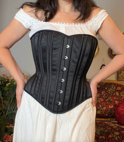 Il Cartamodello Corsetto Sopraseno Lizzie